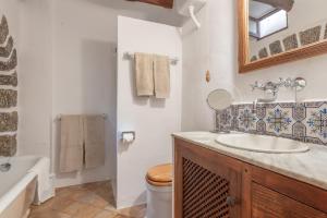 Ein Badezimmer in der Unterkunft Villa Cami de la Mar
