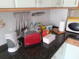 A cozinha ou cozinha compacta de Piso Corunna Easy Parking wifi