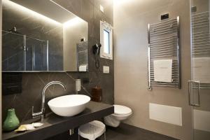 Łazienka w obiekcie Orizzonte MHotel
