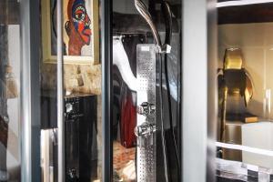 a close up of a glass door in a kitchen at LA BELLÊME BLEUE in Bellême