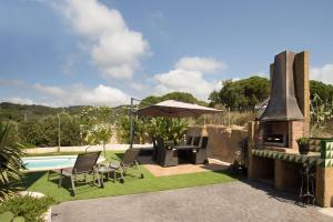 Bazén v ubytování Homestay Villa Estrella - Costa Brava nebo v jeho okolí