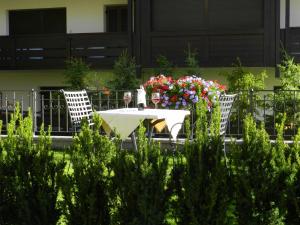 Zahrada ubytování Garni Hotel Mezdi