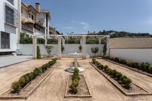 Vonkajšia záhrada v ubytovaní INOLVIDABLES VISTAS a LA ALHAMBRA,