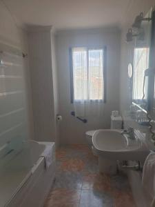 Koupelna v ubytování Hotel Dracos