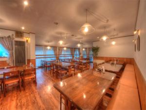 Restaurace v ubytování Allumeur + 28 fotografií