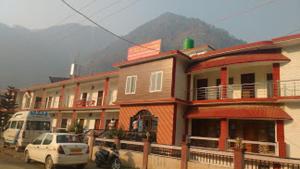 Uttarkāshi的住宿－Hotel Divine Palace，相簿中的一張相片