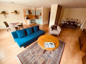 Posedenie v ubytovaní Apartamenty przy Zamku