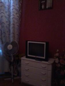 TV a/nebo společenská místnost v ubytování Квартира в центре.