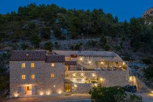 Γενική θέα στο βουνό ή θέα στο βουνό από  αυτή η βίλα