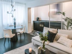 Gallery image of Pastel Blue Silesian Place Apartments in Katowice