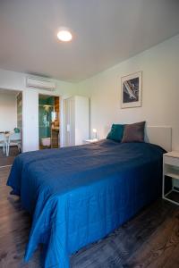 Posteľ alebo postele v izbe v ubytovaní Marina Apartman Hotel