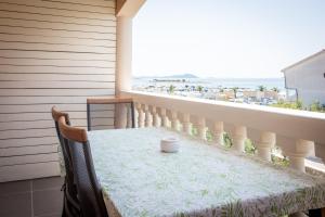 Uma varanda ou terraço em Villa Lena