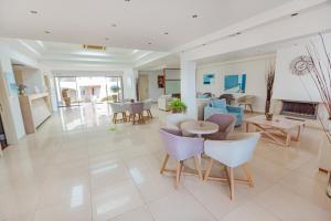 Posezení v ubytování Elani Bay Resort