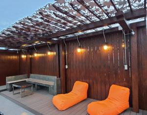 Station8 Hostel的休息区
