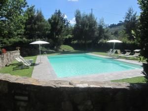 Bazén v ubytování Agriturismo Conca Verde nebo v jeho okolí