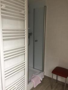 Ein Badezimmer in der Unterkunft Ferienwohnungen im Gästehaus Sieberns