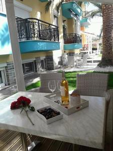 Gallery image of Studios Chrissi in Skala Sotiros