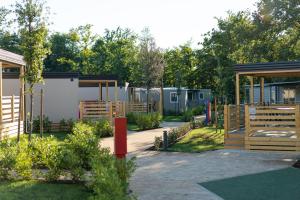 Fotografia z galérie ubytovania Eurocamp Mobile Homes at Campsite Park Umag v destinácii Umag