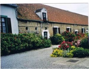 Сад в Chambres d'hôtes ''La Grand' Maison''