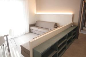A seating area at Persea mare appartamenti