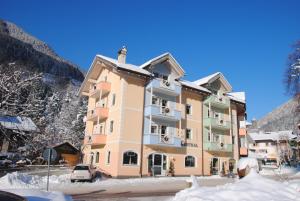 Galeriebild der Unterkunft Apparthotel Central in Sand in Taufers