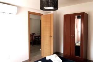 Posteľ alebo postele v izbe v ubytovaní confortable y luminoso piso 5 camas