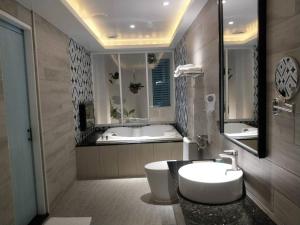 Bagno di 浪琴Motel文創旅館