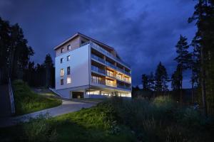 Budova, v ktorej sa apartmán nachádza