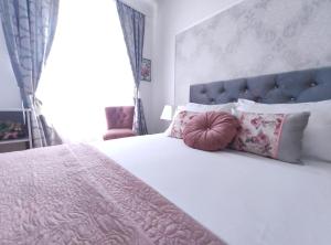Posteľ alebo postele v izbe v ubytovaní Apartment Helena