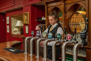 Salone o bar di Hamlet Court Hotel