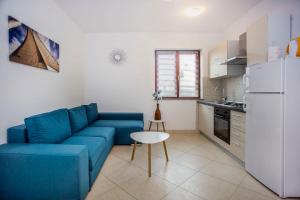 Kuchnia lub aneks kuchenny w obiekcie Apartmani Dragica