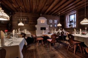 Restaurace v ubytování Hotel zum ERDINGER Weißbräu
