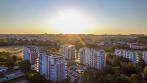 Výhľad na mesto Olsztyn alebo výhľad na mesto priamo z apartmánu