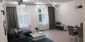 Część wypoczynkowa w obiekcie CITY VIEW Saperów II - klimatyzacja, przy parku