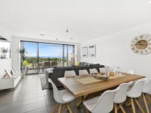 Ảnh trong thư viện ảnh của Waterfront Two ở Lorne