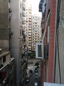 Budova, kde se apartmán nachází + 37 fotografií