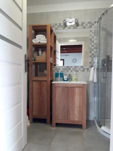 Kuchyňa alebo kuchynka v ubytovaní Apartament Fenowe Wzgórze