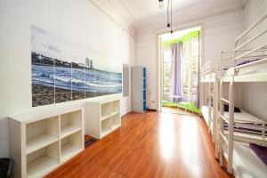 Posteľ alebo postele v izbe v ubytovaní Fabrizzios Terrace Hostel