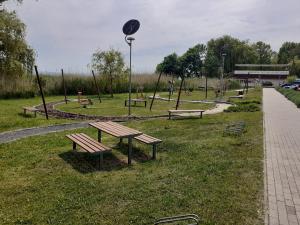 Vonkajšia záhrada v ubytovaní KARDOS APARTMAN