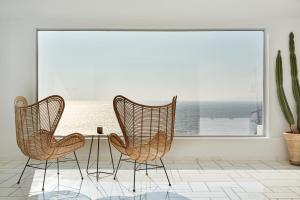Balkón nebo terasa v ubytování Kouros Hotel & Suites