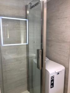 Kúpeľňa v ubytovaní Estudio Luxury Primera Linea de Playa Almuñecar Parking Gratuito
