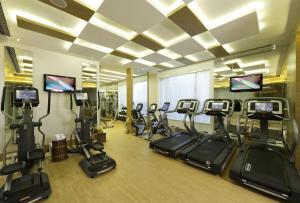 Fitness centrum a/nebo fitness zařízení v ubytování Meluha - The Fern
