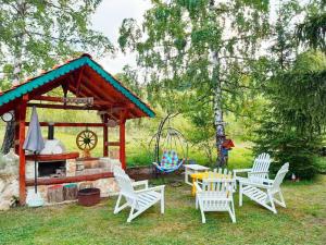 Κήπος έξω από το Sunny Hill kuća za odmor na Zlataru