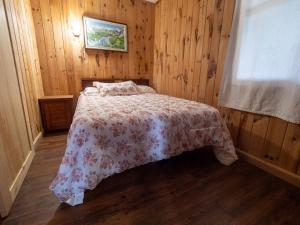 Tracadie Cottages客房内的一张或多张床位