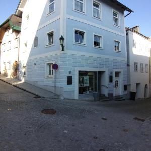Gallery image of Apartment in Historic Town House in Gmunden
