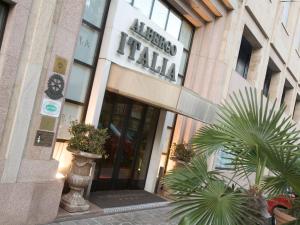 Fotografie z fotogalerie ubytování Albergo Italia v destinaci Novara