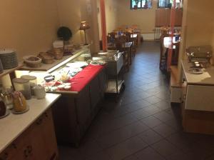Reštaurácia alebo iné gastronomické zariadenie v ubytovaní Pension Aura Špičák, některé pokoje se saunou
