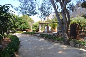 Vonkajšia záhrada v ubytovaní Villa Paradiso Riserva Naturale Monte Cofano