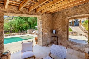 Bazén v ubytování Villa Can Suau Petit by Sealand Villas nebo v jeho okolí