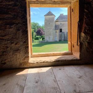 Gallery image of Château d'Ozenay in Ozenay +14 photos